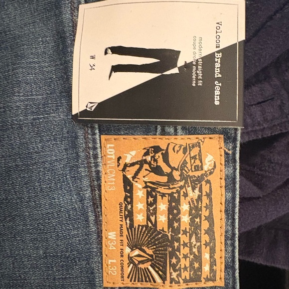 Volcom Men's Dark Blue Slim Straight Jeans - Picture 8 of 9